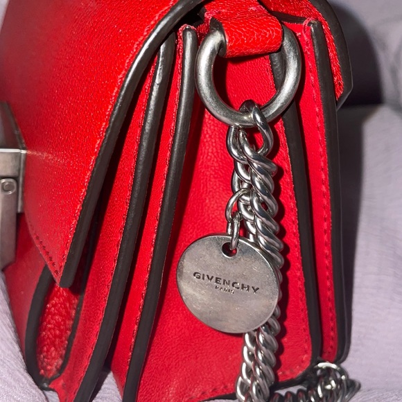 Mini red Givenchy GV3 bag with chain handle - Picture 8 of 9